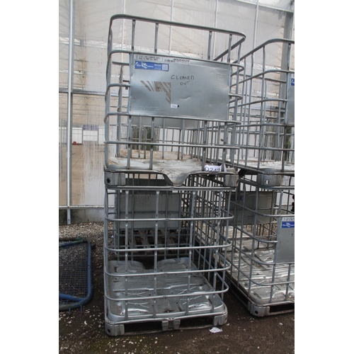 1123 - 4 PALLET CAGES  + VAT