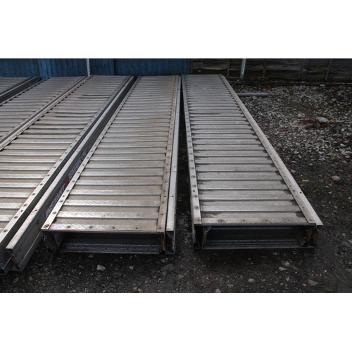 1170 - 4 ALUMINIUM SPANNDECK PLATFORMS 12’ x2’  NO VAT