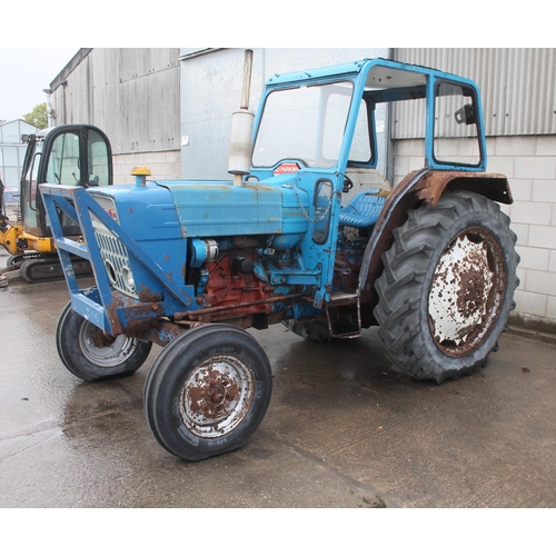 201 - FORD 4000TRACTOR STARTS IST TURN OF THE KEY RECONDITIONED NEW HOLLAND ENGINE FITTED WITH A RECONDITI... 