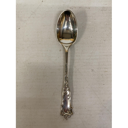 13 - A SET OF JOHN ROUND SHEFFIELD BOXED TEASPOONS CIRCA 1934