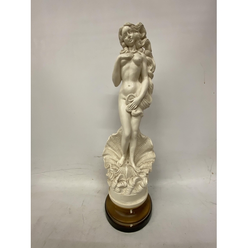 22 - A RISING VENUS GREEK GODDESS APHRODITE STATUE AFTER BOTTICELLI TOGETHER WITH A BUST OF A FRENCH GIRL... 