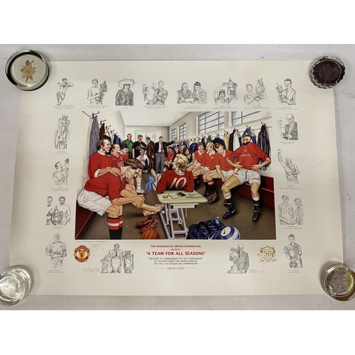 29 - A LIMITED EDITION PENCIL SIGNED MANCHESTER UNITED  LITHOGRAPH 'A TEAM FOR ALL SEASONS' PUBLISHED TO ... 