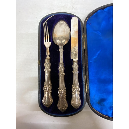 53 - A HALLMARKED BIRMINGHAM SILVER KNIFE, FORK (A/F) AND SPOON SET IN A PRESENTATION BOX GROSS WEIGHT 77... 