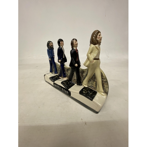 55 - A MANOR COLLECTABLES STAFFORDSHIRE ENGLAND BEATLES ABBEY ROAD FIGURE