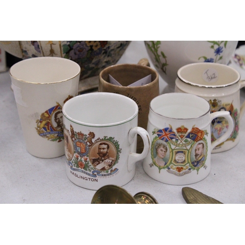 209 - A QUANTITY OF CERAMICS TO INCLUDE A VINTAGE FLORAL TEAPOT AND STAND, A VILLEROY AND BOCH VASE AND RO... 