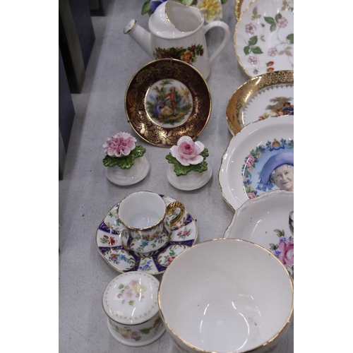 239 - A COLLECTION OF CHINA AND CERAMICS TO INCLUDE WEDGWOOD JASPERWARE PIN TRAYS AND A DRESSING TABLE TRA... 