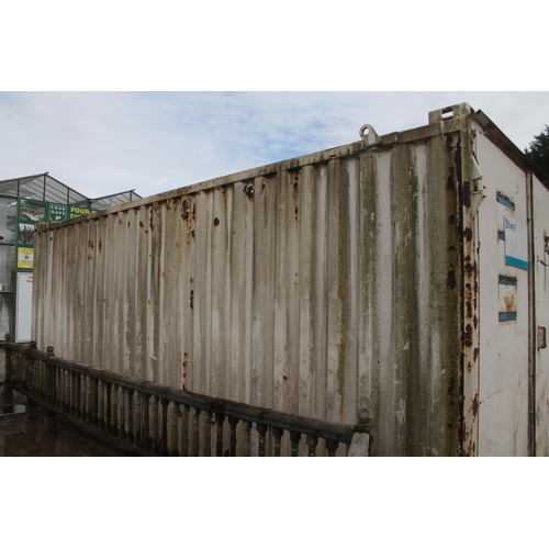 215 - 20 FT CONTAINER   NO VAT