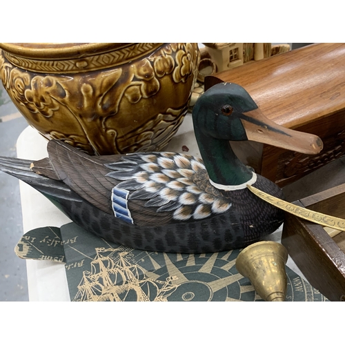 145 - A QUANTITY OF COLLECTABLE ITEMS TO INCLUDE COPPER CANDLESTICKS, A LARGE WOODEN DUCK, PLANTER, A SQUI... 