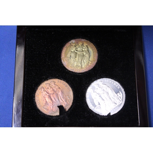 416 - THREE REPLICA WIILIAM IV COINS IN A PRESENTATION BOX