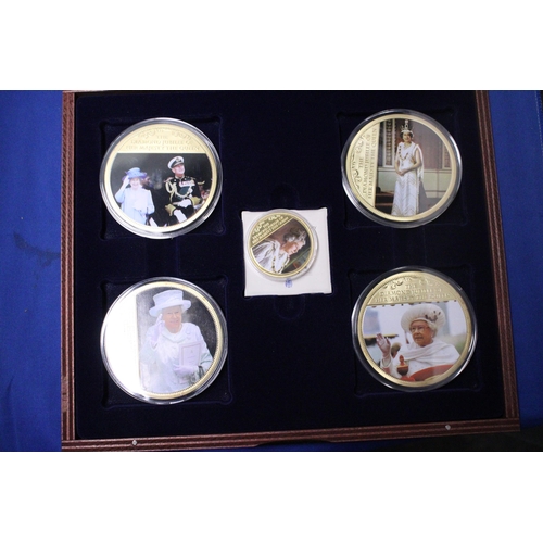 472 - A WINDSOR MINT COMPLETE SET OF THE JUBILEE CELEBRATIONS COLLECTION WITH CERTIFICATE OF OWNERSHIP PLA... 