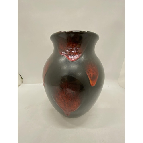 168 - A POOLE POTTERY VASE, 'GALAXY' PATTERN, HEIGHT 23CM