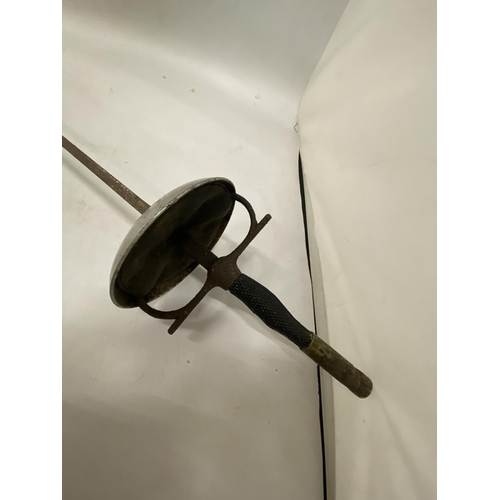 176 - A LEON PAUL FENCING SWORD