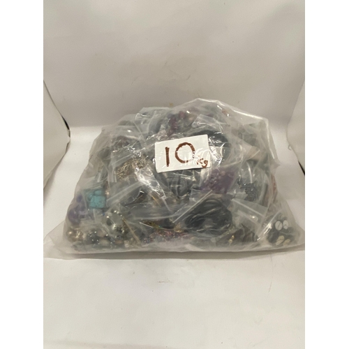 193 - 10KG OF COSTUME JEWELLERY NECKLACES, ALL INDIVIDUALLY BAGGED