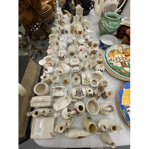 199 - A LARGE COLLECTION OF CRESTED WARE TO INCLUDE ARCADIAN, CARLTON, ETC