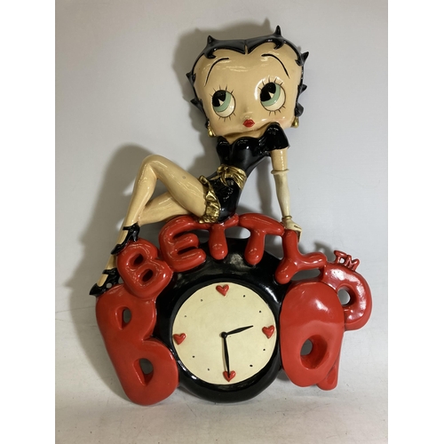 38 - A RARE VINTAGE BETTY BOOP WALL CLOCK