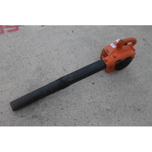 18 - HITACHI PURE FIRE LEAF BLOWER (COMPLETE)  NO VAT