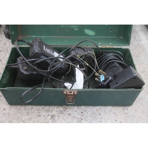 499 - GREEN BOX OF CHARGERS  NO VAT