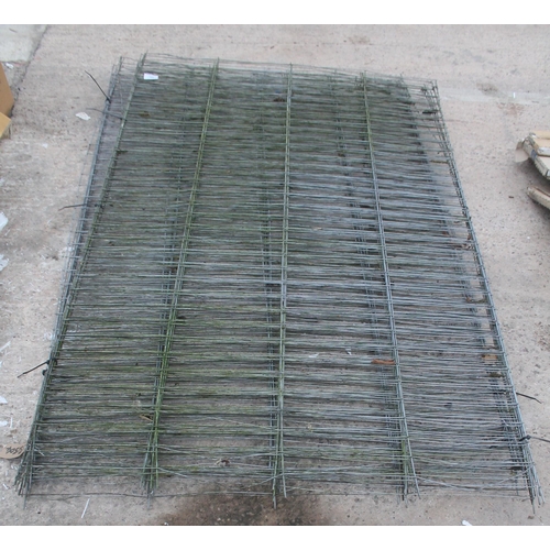 507 - 20 GALVANISED MESH PANELS  NO VAT