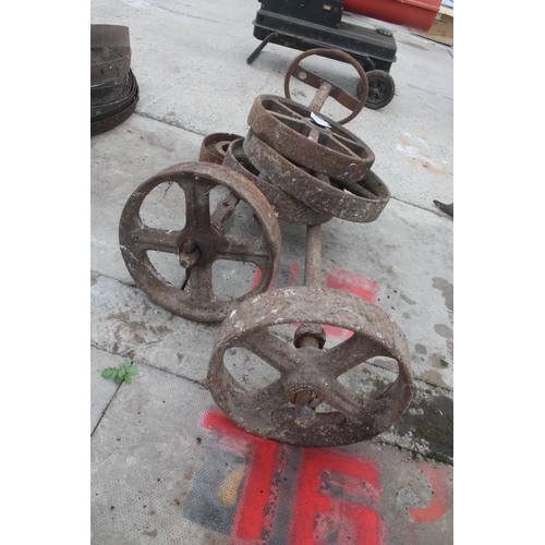 535 - IRON WHEELS AND SHAFT  + VAT