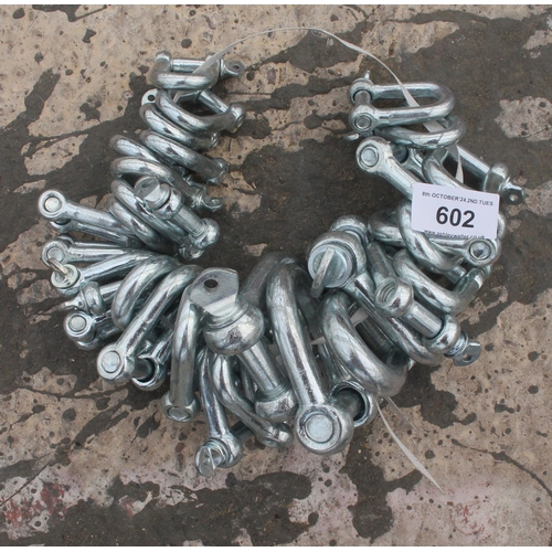 602 - 32 D LINKS  + VAT