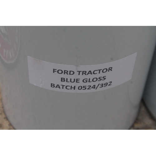 651 - 2 FORD BLUE PAINT 5L  + VAT