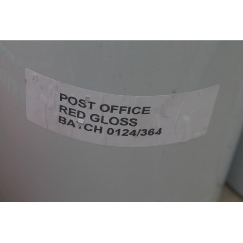 658 - 2 P O RED GLOSS 5 L  + VAT