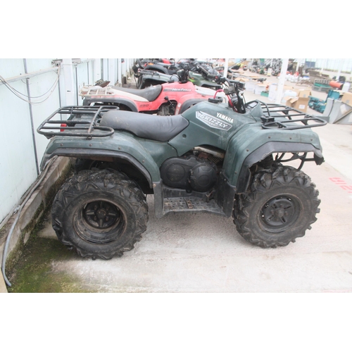 118 - YAMAHA 350 GRIZZLY QUAD - EXCELLENT TYRES - STARTS FIRST TIME - VERY RELIABLE - NICE TO DRIVE - KEY ... 