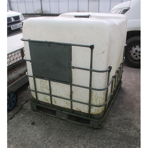 237 - PALLET TANK  NO  VAT