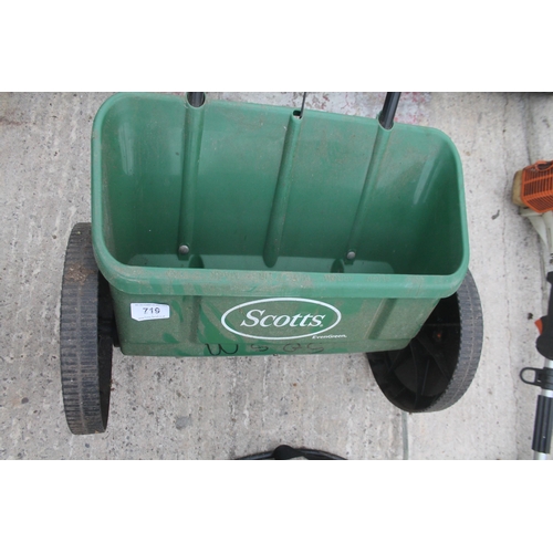 719 - LAWN FEED SPREADER - NO VAT