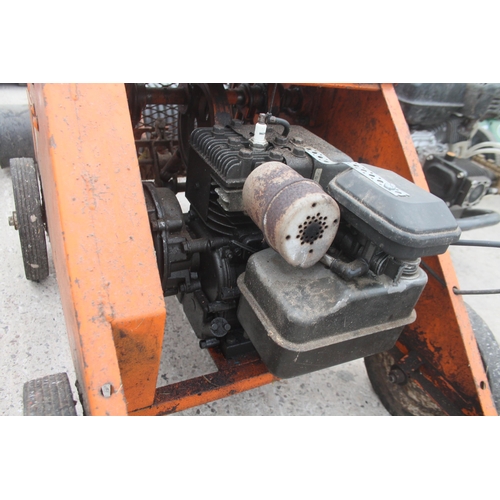 724 - PETROL AERATOR - WORKING - NO VAT