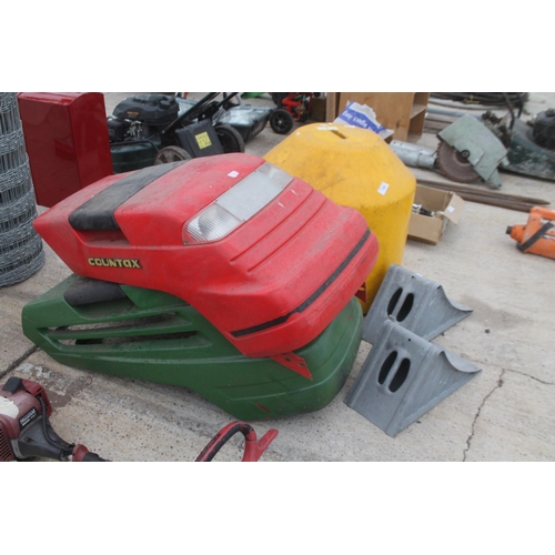 744 - 2 HOODS, 2 WHEEL CHOCKS AND YELLOW TUBS  +  VAT