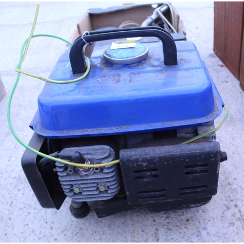 812 - GENERATOR PETROL 2 STROKE 850W  NO VAT