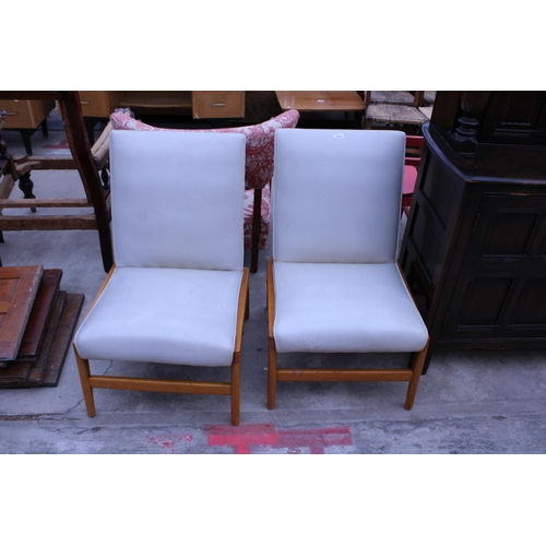 2962 - A PAIR OF RETRO ARMLESS BEDROOM CHAIRS