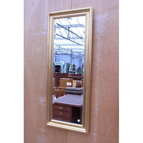 3006 - A GILT FRAMED BEVEL EDGE WALL MIRROR, 39