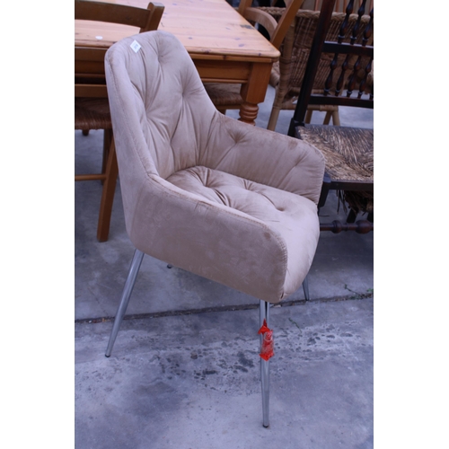 3019 - A BUTTON BACK BEDROOM CHAIR ON POLISHED CHROME LEGS