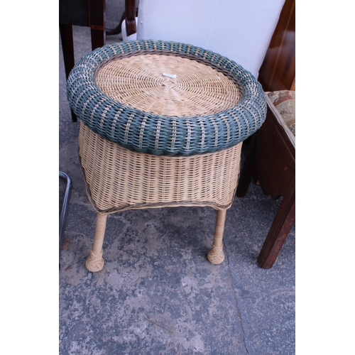 2872 - A WICKER TABLE, 21