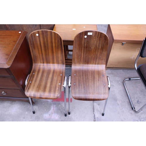 2874 - A PAIR OF RETRO BENT PLYWOOD DINING CHAIRS WITH TUBULAR POLISHED CHROME LEGS