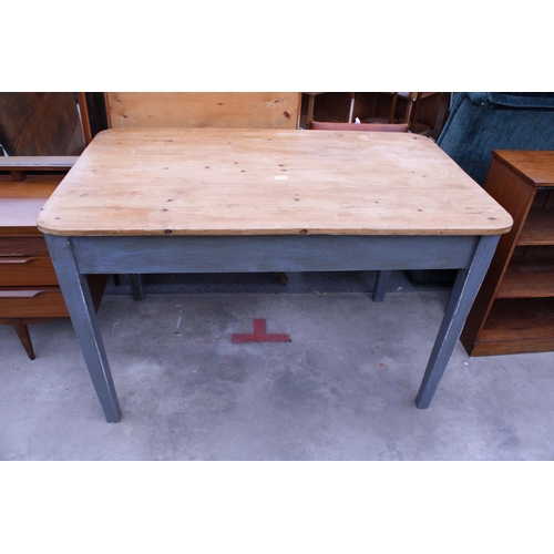 2885 - A VICTORIAN SCRUB TOP KITCHEN TABLE WITH SINGLE DRAWER HAVING SCOOP HANDLE 51