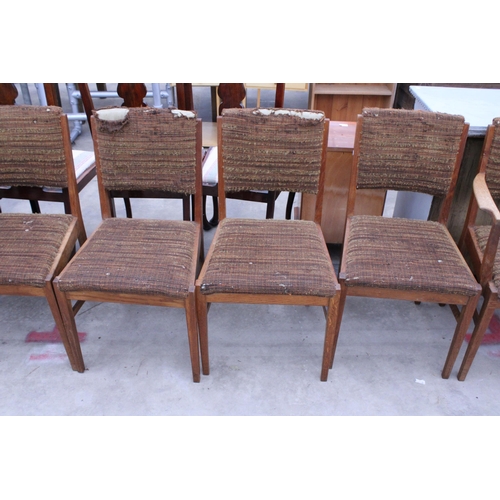 2894 - A SET OF SIX RETRO OAK DINING CHAIRS, TWO BEING CARVERS