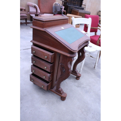 2916 - A VICTORIAN STYLE DAVENPORT WITH EIGHT SIDE DRAWERS