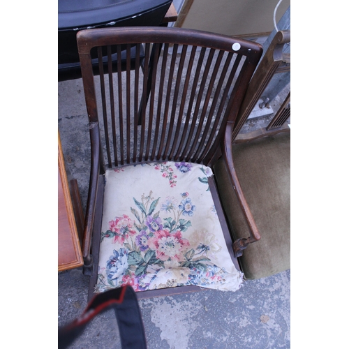 2937 - AN EDWARDIAN LOW LOUNGE CHAIR WITH NARROW LATH-BACK AND EDWARDIAN NURSING CHAIR