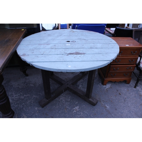 2939 - A PAINTED PLANK TOP OUTDOOR PUB OR PATIO TABLE, 44