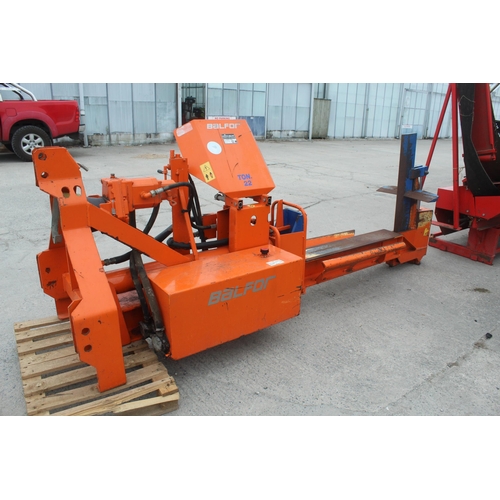 198 - 2009 BALLARIO & FORESTELLO HORIZONTAL LOG SPLITTER PTO IN OFFICE + VAT