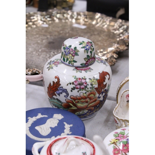 245 - SIX ROYAL CROWN DERBY 'DERBY POSIES' CUPS AND SAUCERS, TRINKET BOXES, A GINGER JAR, ETC