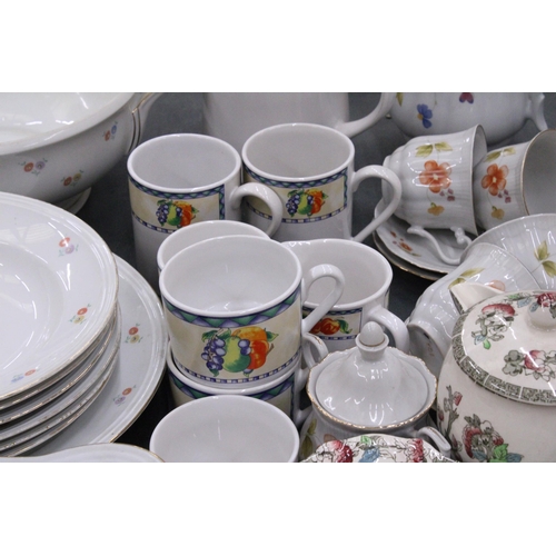 280 - A ROYAL NORFOLK CERAMIC COFFEE SET TO INCLUDE COFFEE POT, CREAM JUG, SUGAR BOWL AND CUPS, A CHINA CO... 