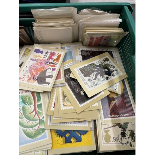 403 - A VAST QUANTITY OF GB PHQ CARDS THE CARDS ARE PRESENT AS EITHER MINT SETS OR USED WITH FDI CANCELLAT... 