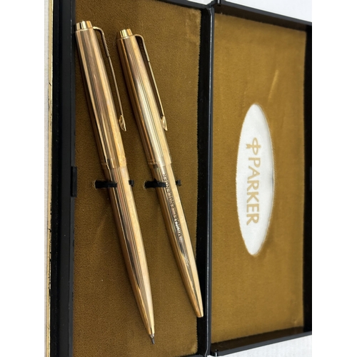 87 - A BOXED PARKER PEN SET