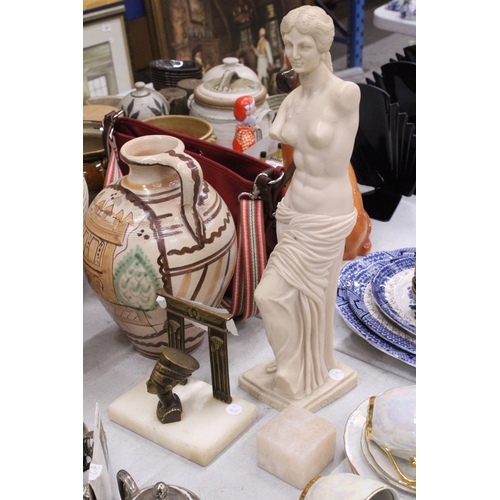 295 - A HEAVY 'VENUS DE MILO' SCULPTURE, HEIGHT APPROX 45CM PLUS A BRASS EGYPTIAN PHAROAH'S BUST AND TEMPL... 