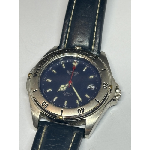 655 - A SEKONDA QUARTZ WRIST WATCH WITH LEATHER STRAP