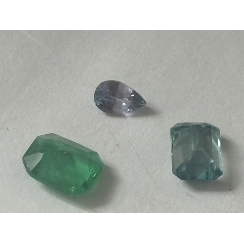 716 - A QUANTITY OF GEMSTONES TO INCLUDE RUBY, TOURMALINE, AMETHYST, TOPAZ ETC TOTAL WEIGHT 11.5 CARATS. T... 